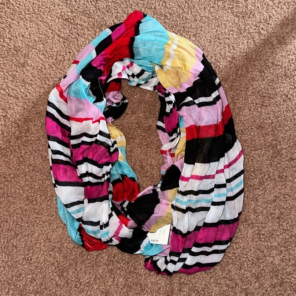 NWT Summer Scarf
